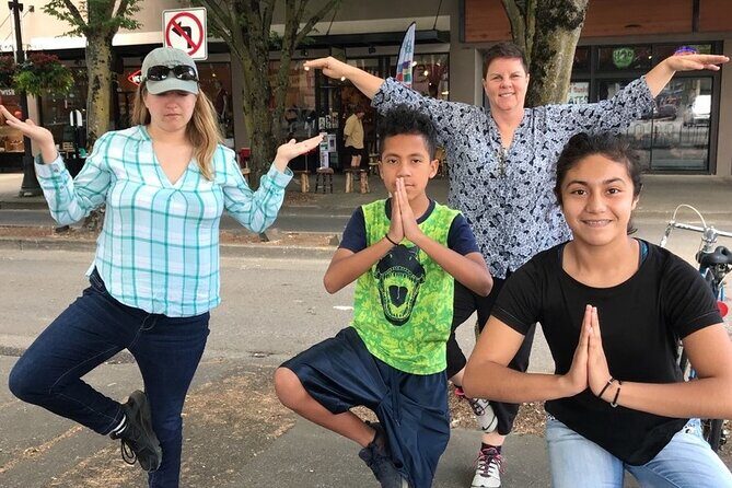 Fun City Scavenger Hunt in Modesto by Wacky Walks - Key Points