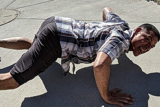 Fun City Scavenger Hunt in Oxnard by Wacky Walks - How Does the App-Based Experience Work?