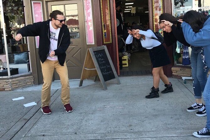 Fun City Scavenger Hunt in Scottsdale by Wacky Walks - Key Points