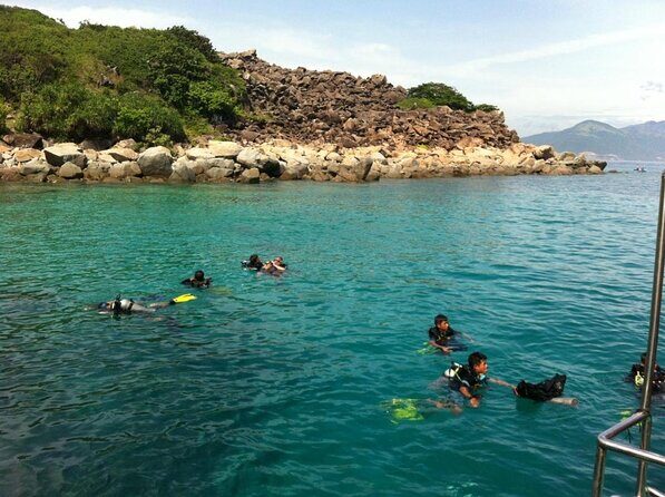 Fun Dives - Guided Dives for Certified Divers - Who Should Consider This Tour?