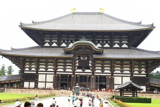 Fushimi Inari & Nara Highlights Walking Tour - Stop 2: Todaiji Keidaicho