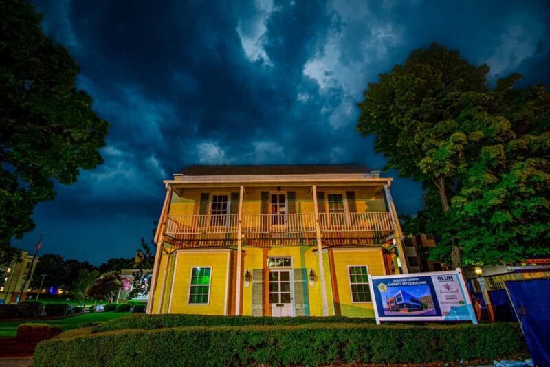 Gallows, Gunpowder & Graves of Greensboro Ghost Tours - FAQ