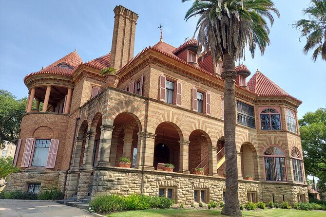 Galveston Mansions and Murder Walking Tour - Who Should Consider This Tour?