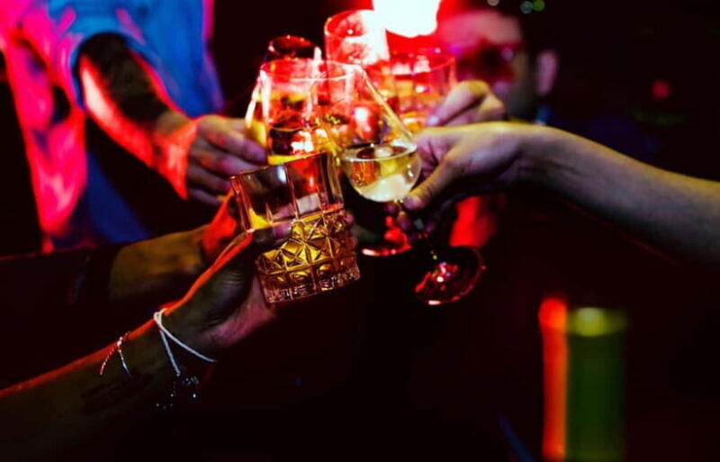 Gangtok Guided Pub-Hopping Experience: Walk, Drink, Repeat - Exploring Gangtoks Nightlife: A Guided Pub-Hopping Experience