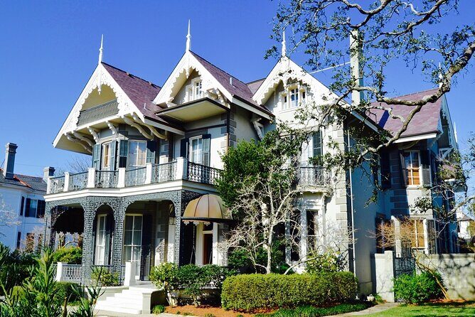 Garden District and Lafayette Cemetery Guided Walking Tour - The Experience and What Travelers Say