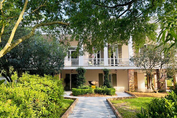 Garden District Walking Tour - The Practicalities