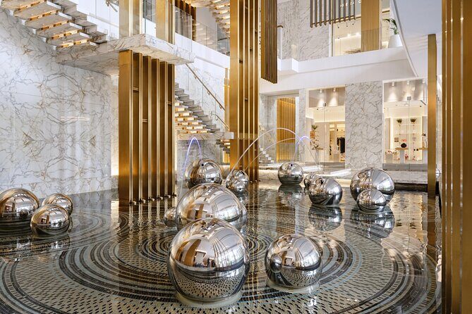 Gastronomy at Atlantis The Royal Dubai with Balloon Flight Option - FAQ