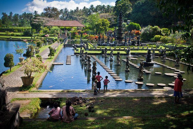 Gate of Heaven Lempuyang Temple and East Bali Tours - Who Will Enjoy This Tour?