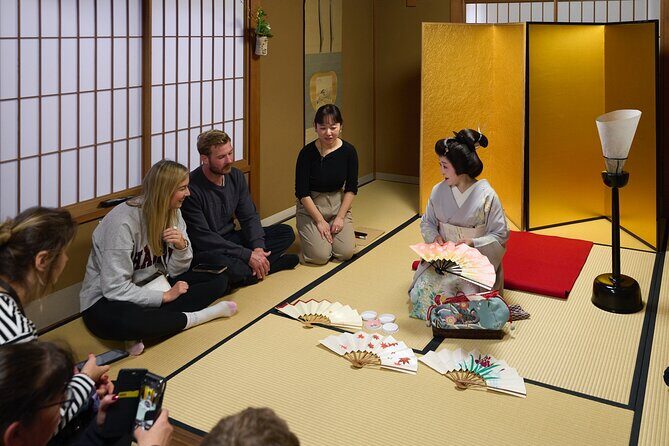Geiko Performance and Behind the Scenes Tour - Exploring the Geiko Performance and Behind the Scenes Tour in Kanazawa