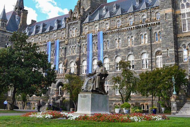 Georgetown's Famous Ghosts Smartphone Guided Haunted Walking Tour - An In-Depth Look at the Tour