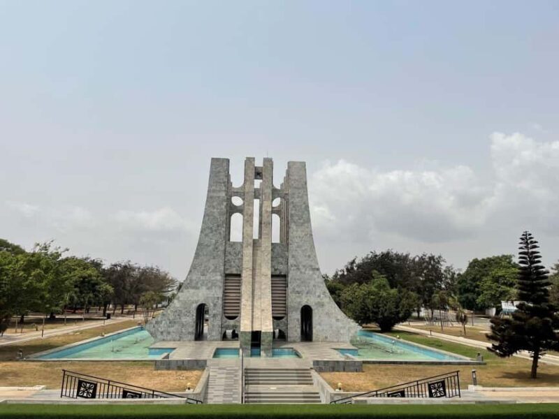 Ghana: 8-Day History & Culture Tour - Villages and Traditional Craftsmanship