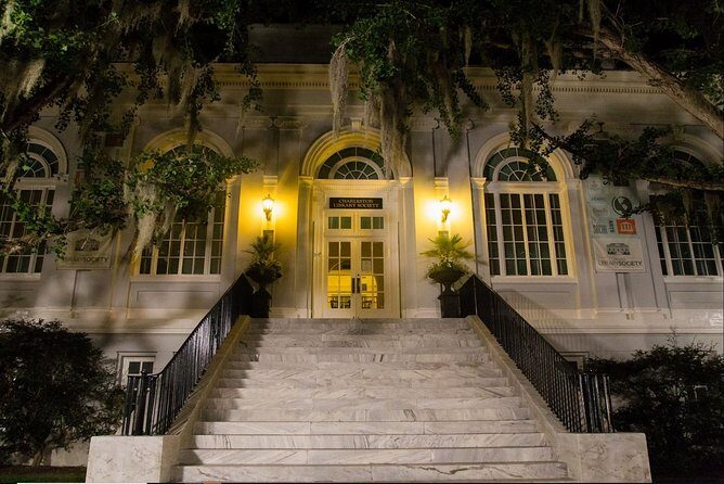 Ghosts of Charleston Night-Time Walking Tour with Unitarian Church Graveyard - FAQ