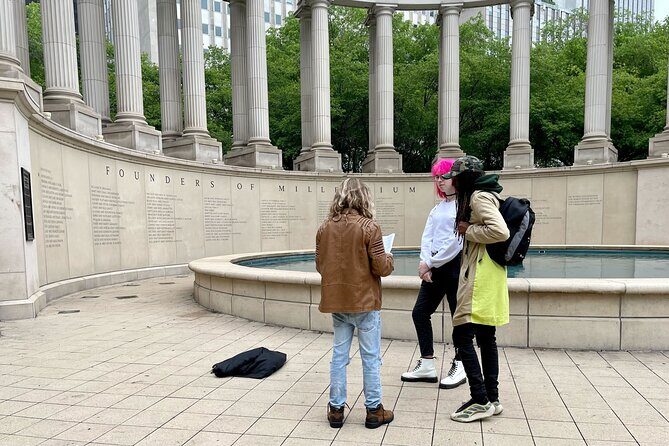 Ghosts of Chicago Family Friendly Ghost Tour - Key Points