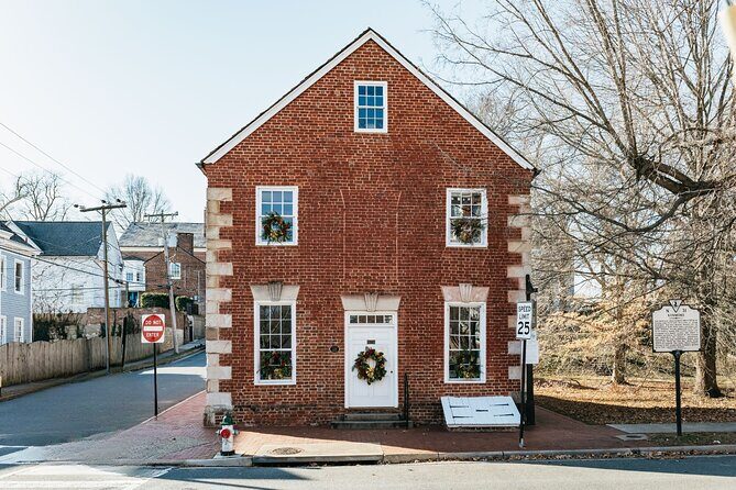 Ghosts of Fredericksburg, Virginia: A Self-Guided Walking Tour - Who Should Consider This Tour?