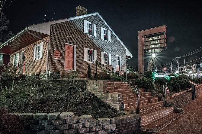 Ghosts of Gettysburg Ultimate Dead of Night Haunted Ghost Tour - What You Can Expect from the Experience