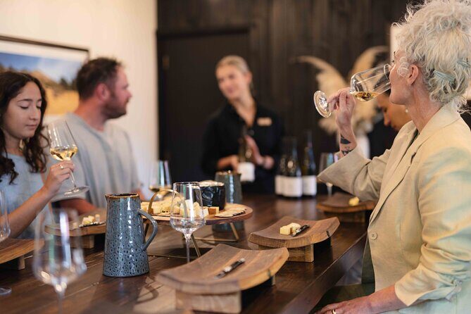 Gibbston Valley Wines - Wine & Cheese Experience - An Authentic Toast to Queenstown: The Gibbston Valley Wines - Wine & Cheese Experience