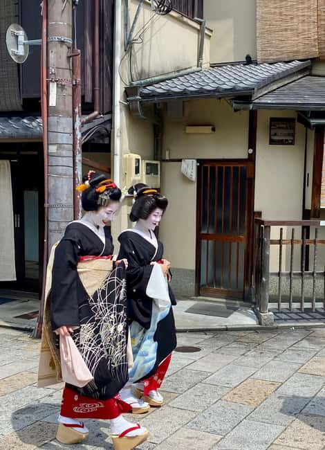 Gion at Night: Secrets and Legends of the Geishas - What Makes This Tour Stand Out