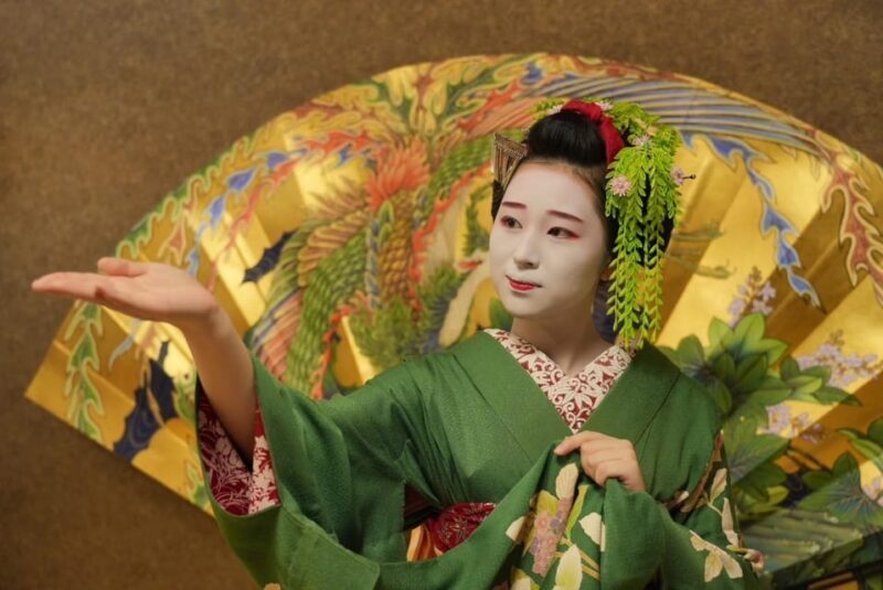 Gion Walking Tour, Geisha Show and Japanese Game in Kyoto - FAQs