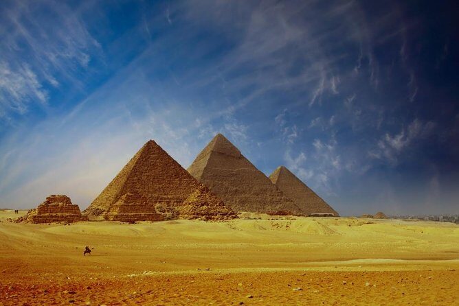 Giza Pyramids And Egyptian Museum Day Tour With Shopping - An In-Depth Look at the Tour Experience