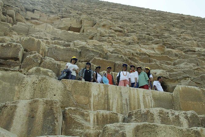 Giza pyramids and Egyptian museum Stopover tour - A Deep Dive into the Experience