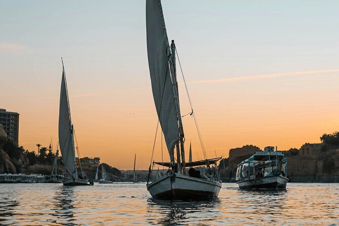 Giza Pyramids and Felucca Boat Ride on Nile River Private Tour - The Nile and the Felucca Ride