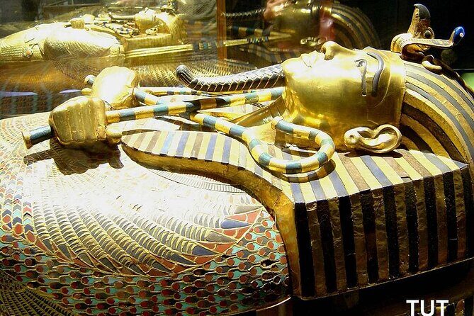 Giza Pyramids, Egyptian&Civilization Museums, Old Cairo and more - Strolling Through Old Cairo and Markets