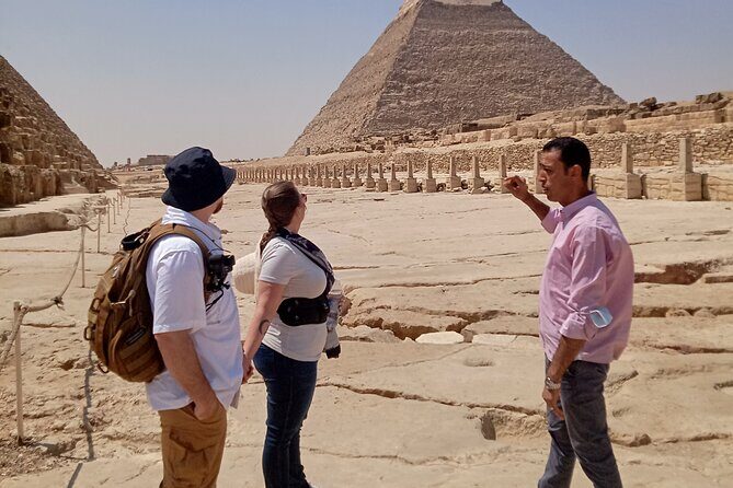 Giza Pyramids, Sphinx and Egyptian Museum Guided Day Tour from Cairo - Who Should Consider This Tour?