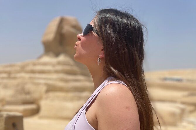 Giza Pyramids, Sphinx, Egyptian Museum day tour with a guide - FAQs
