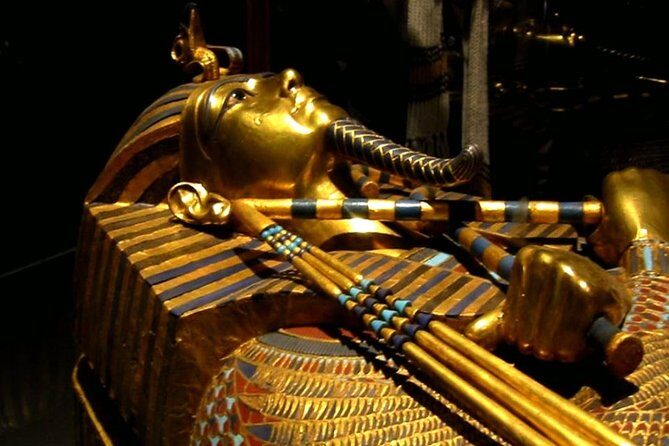 Giza Pyramids, Sphinx & Egyptian Museum treasures with private qualified guide - Why This Tour Works Well