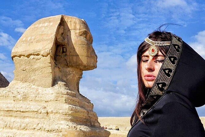 Giza Pyramids & Sphinx From Cairo Airport or Hotels - Private Guided Tour - An In-Depth Look at the Tour Experience