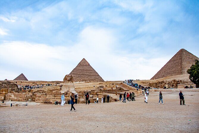 Giza Pyramids, Sphinx, Saqqara, and Memphis Private Day Tour - Who Should Consider This Tour?
