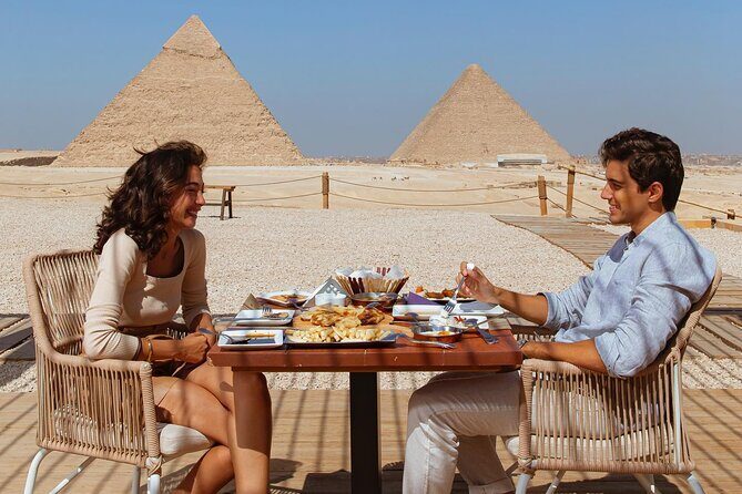 Giza Pyramids tour with nine pyramids Lounge lunch and camel ride - Key Points