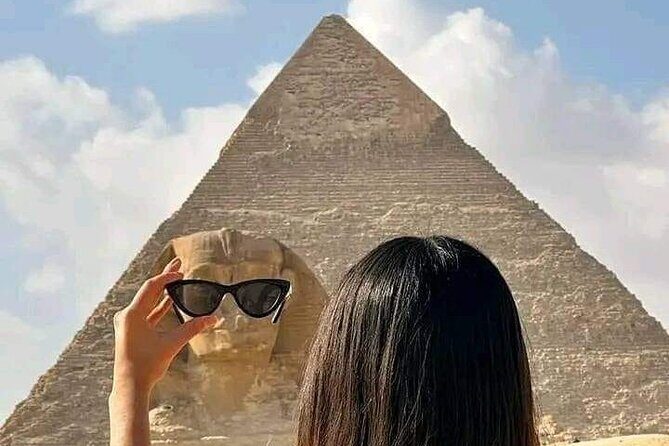 Giza pyramids+Sphinx+The Egyptian Museum - The Value of This Tour