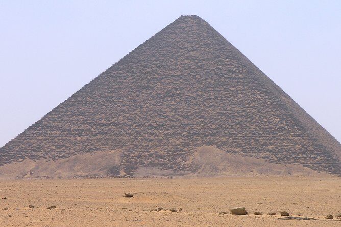 Giza, Sakkara and Dahshour Pyramids Private Tour with lunch - Who Should Consider This Tour?