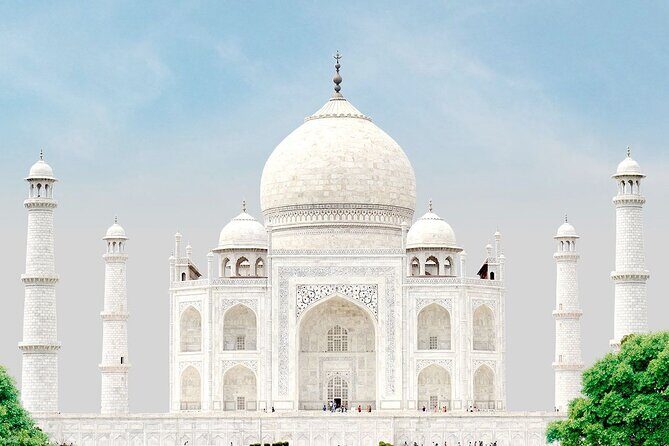 Glories of the Past-3 Day Tour to Delhi Agra Fatehpur-Taj & More - An overview of what makes this tour worthwhile