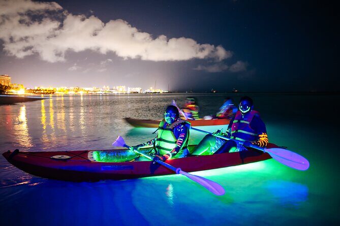 Glow Through the Night with LED Kayak Adventure in Aruba - How the Experience Unfolds