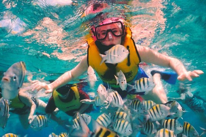 Go to Isla Mujeres In a catamaran with all inclusive from Cancun book now! - Practical Details & Tips