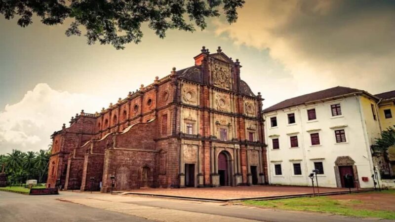 Goa: Baga Beach & The Basilica of Bom Jesus Highlights Tour - Who Will Love This Tour?
