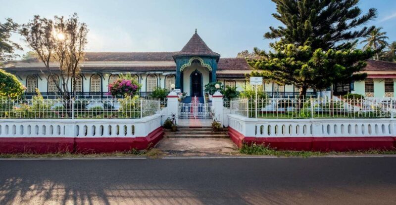 Goa: Heritage Trail of Portuguese Mansions & Museum - Transportation and Group Size
