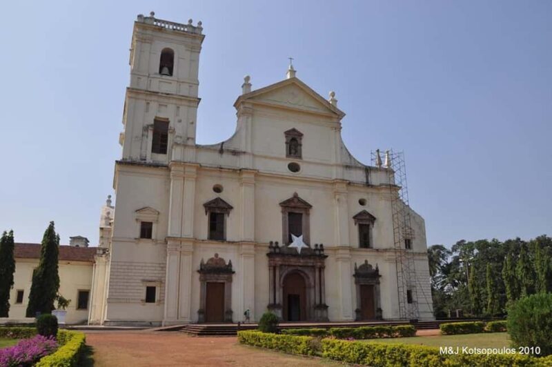 Goa in Full Flavor: Forts, Feni & Waves with breakfast - An In-Depth Look at the Goa in Full Flavor Tour