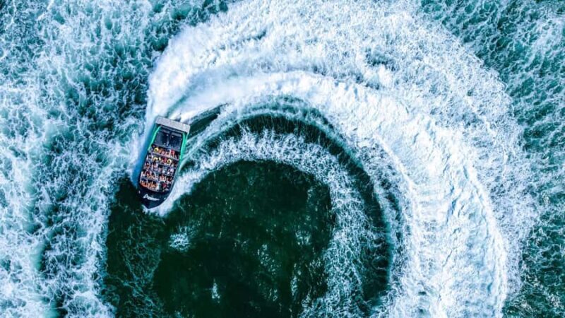 Gold Coast: 360-Degree High-Speed Jet Boat Adventure - An Introduction to the Gold Coast Jet Boat Adventure