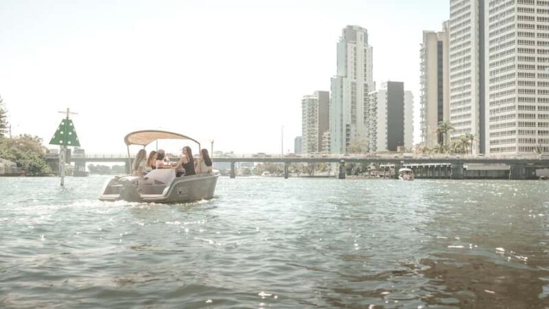 Gold Coast: Electric Picnic Boat Rental From Isle of Capri - Who Should Try This Experience?