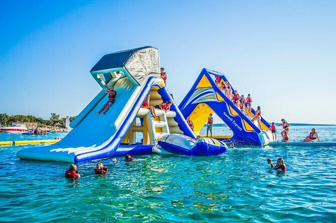 Gold Coast Hop On Hop Off Sightseeing Cruise 1 Day Pass - Frequently Asked Questions
