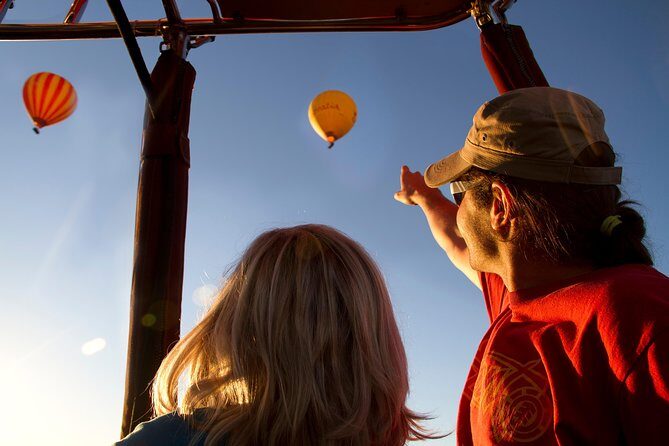 Gold Coast Hot Air Balloon + Winery Breakfast + Return Transfers - The Vineyard Experience and Breakfast