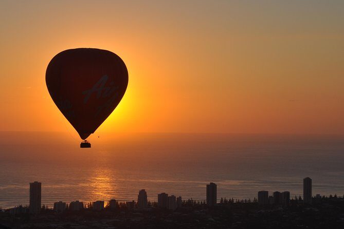Gold Coast Hot Air Balloon with 5 Star Champagne Buffet Breakfast - An In-Depth Look at the Experience