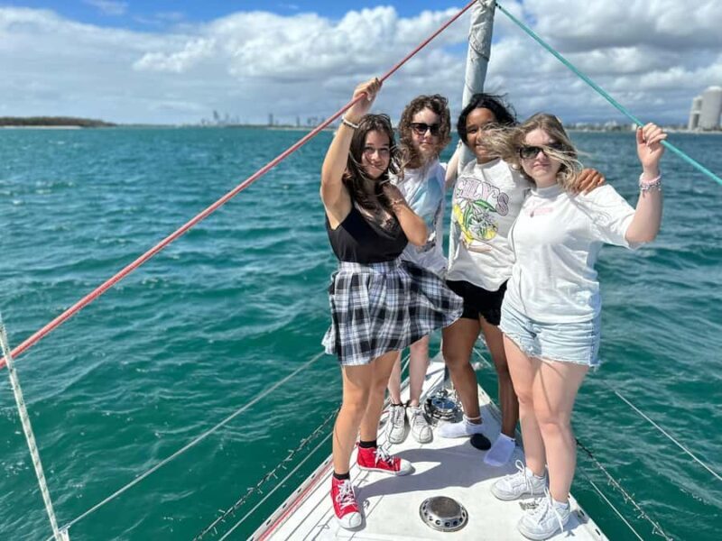 Gold Coast: Midday Sailing Cruise incl food & drinks - Practical Details and Tips
