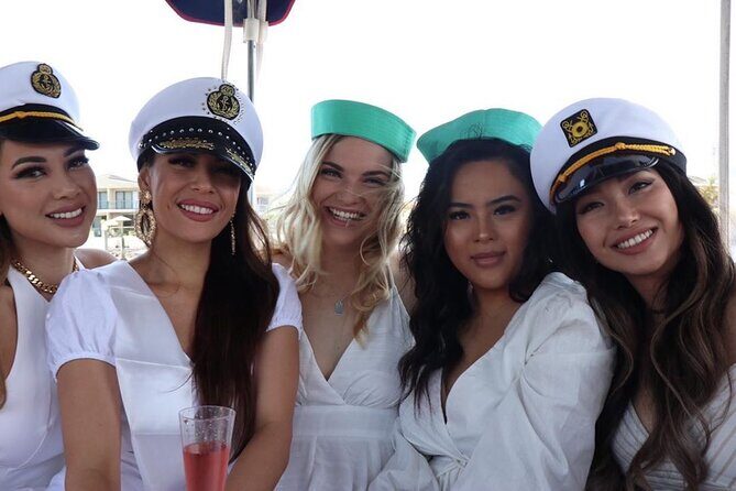Gold Coast Private Skippered Limo on the Water Canal Cruise - Final Wrap-up