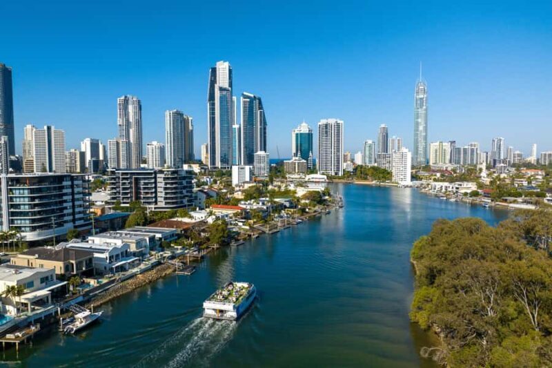 Gold Coast: Sightseeing Cruise with Buffet Lunch - Practical Tips