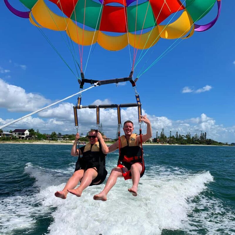 Gold Coast: Surfers Parasailing with Free Photos - What to Expect from the Parasailing Experience