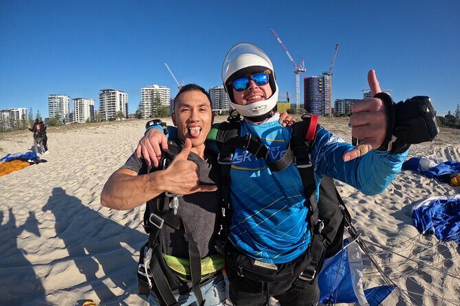 Gold Coast Tandem Skydive - Is It for You?